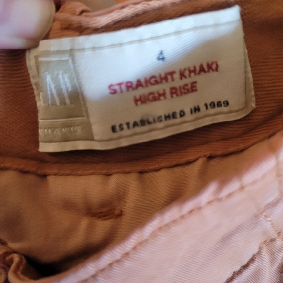 New gap size 4 straight high rise copper brown paint splattered khakis - Picture 5 of 7